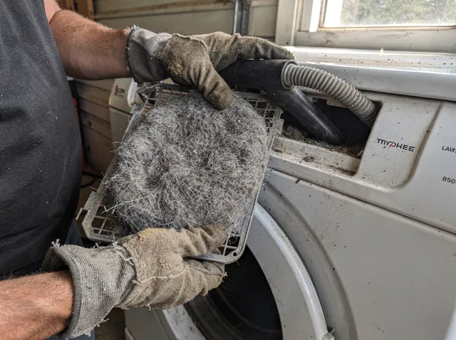 Cleaning Dryer Lint Trap in Prospect, CT